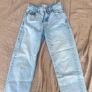 Zara Cropped Wide Leg Jeans